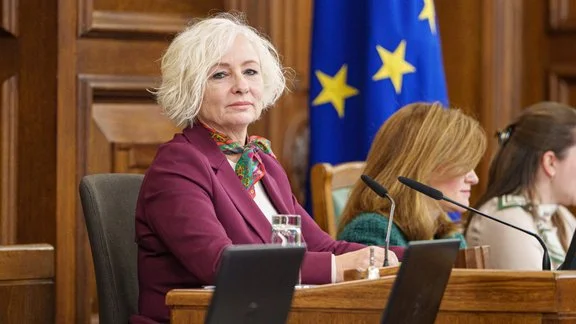 Депутаты Сейма Латвии: названы те, кто заработал больше всего в апреле