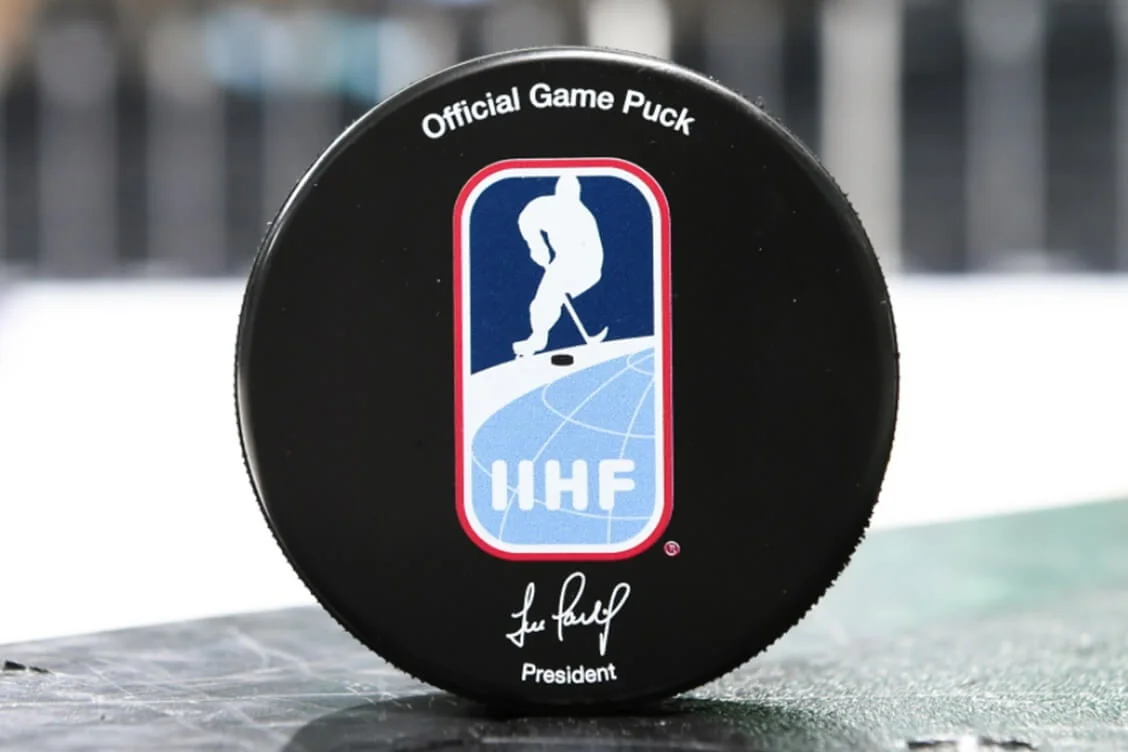 Латвия, Чехия и Финляндия продлили отстранение сборной РФ в IIHF