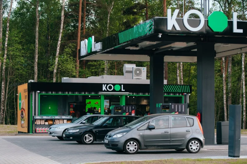„Kool Latvija” piedāvā risinājumus degvielas cenu kāpuma bremzēšanai
