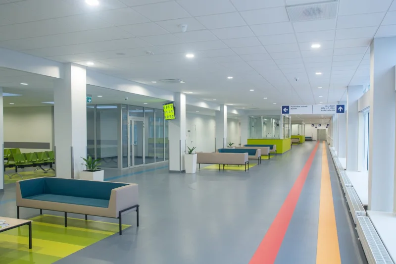 VM: Slimnīcu reforma neparedz pacientu koncentrēšanu Rīgā
