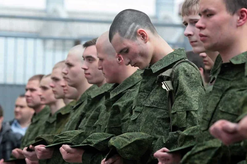 Krievijas prezidents kārtējo reizi palielina armijas skaitu