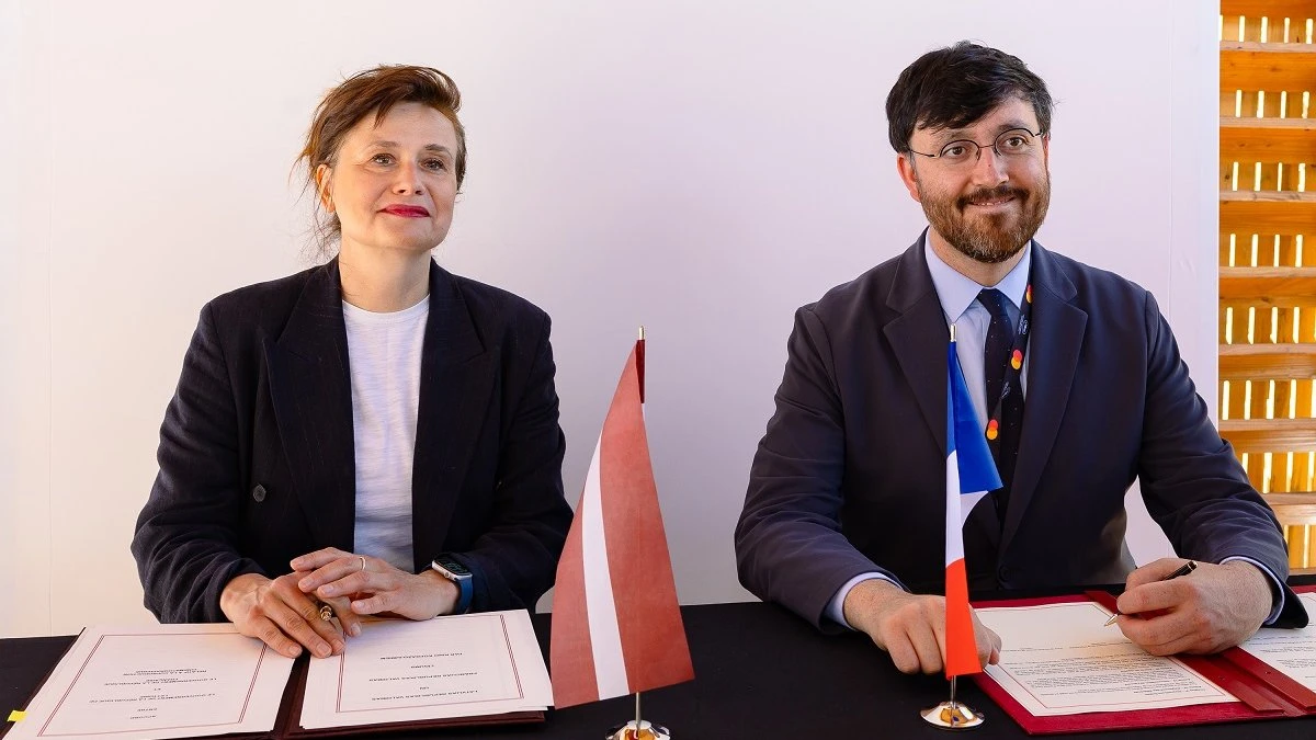Latvija un Francija paraksta līgumu par kopražojumu kino