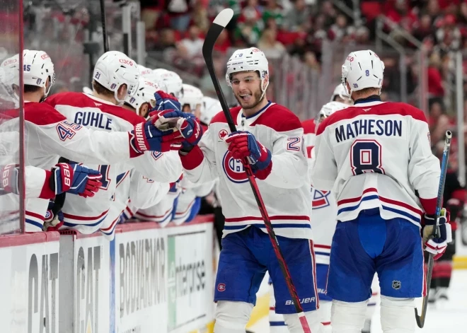 Canadiens ar Slafkovska palīdzību uzvar NHL konferences finālā