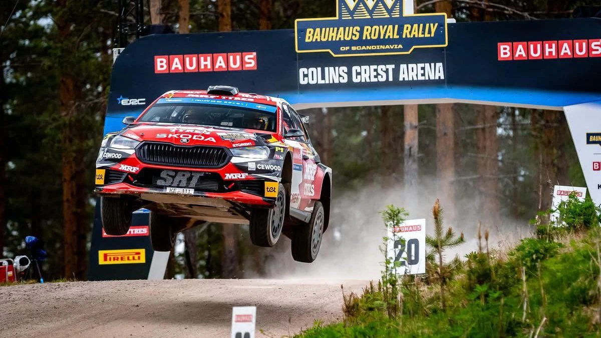 Mārtiņš Sesks izcīna otro vietu Eiropas rallija čempionātā