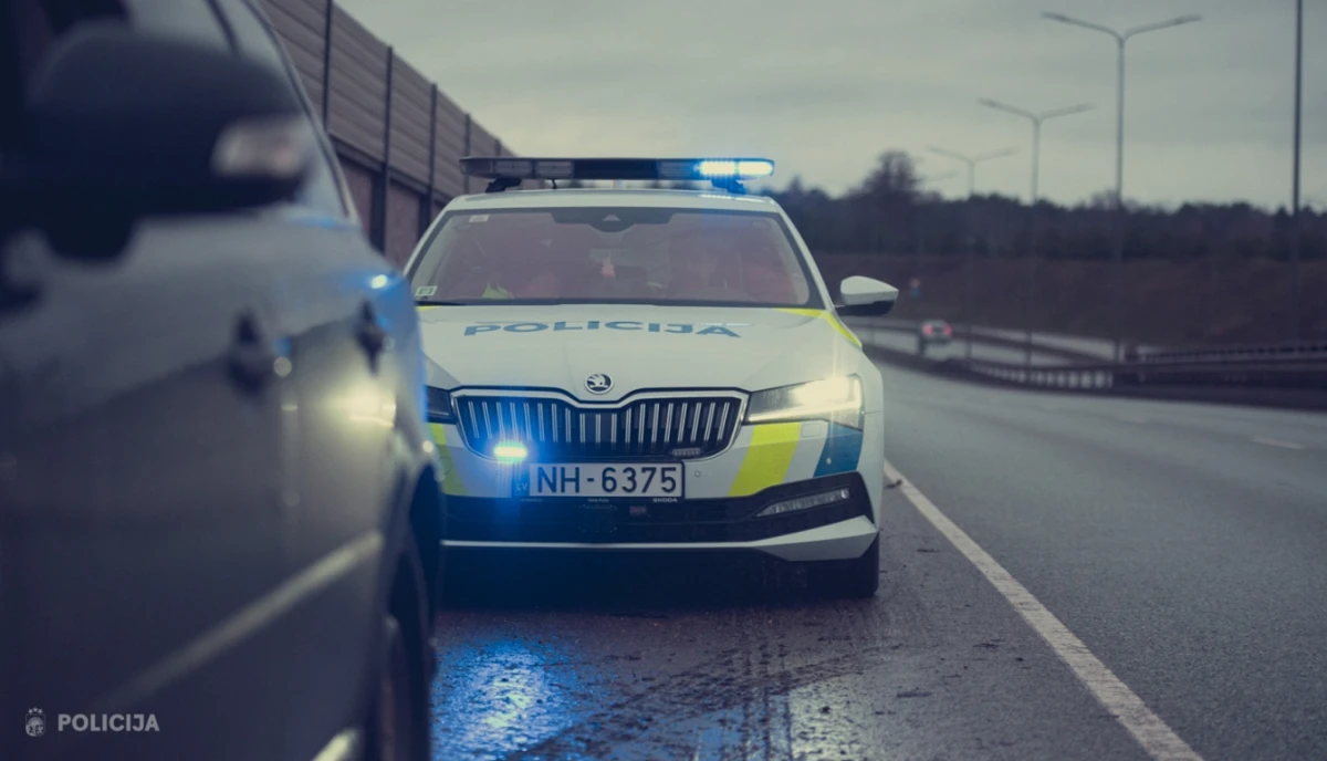 Jēkabpilī pieķerts autovadītājs gandrīz četru promiļu reibumā