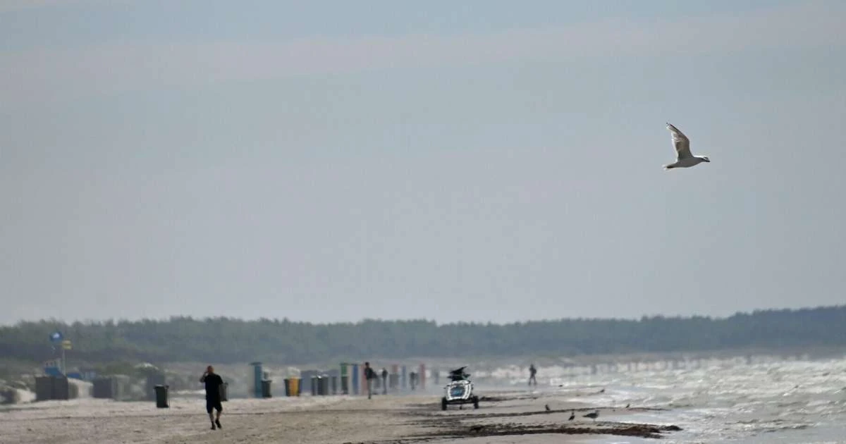 Trešdien Latvijā gaidāmas spēcīgas vēja brāzmas līdz 23 m/s