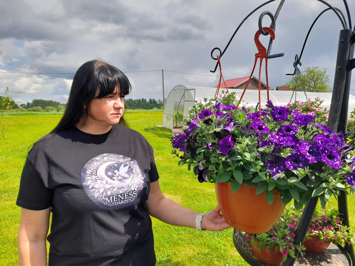 Liteniete Linda Romanova: no darba iekšlietās līdz Mēness dārzam