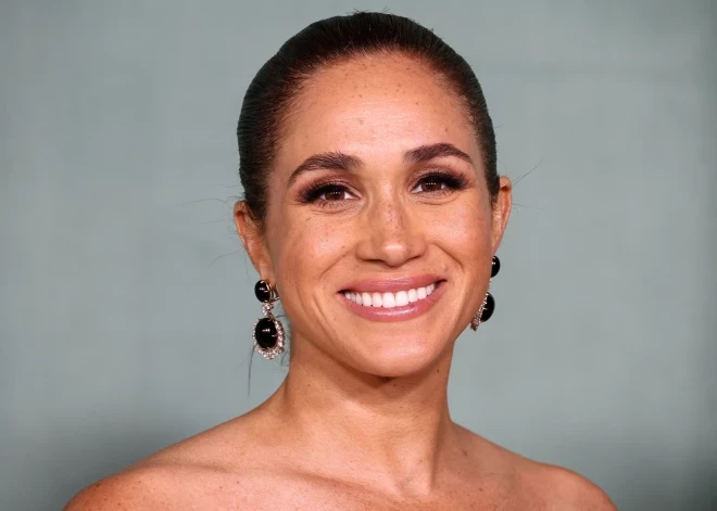 Megana Mārkla atklāj bērnu iesaukas jaunā dzīvesstila video