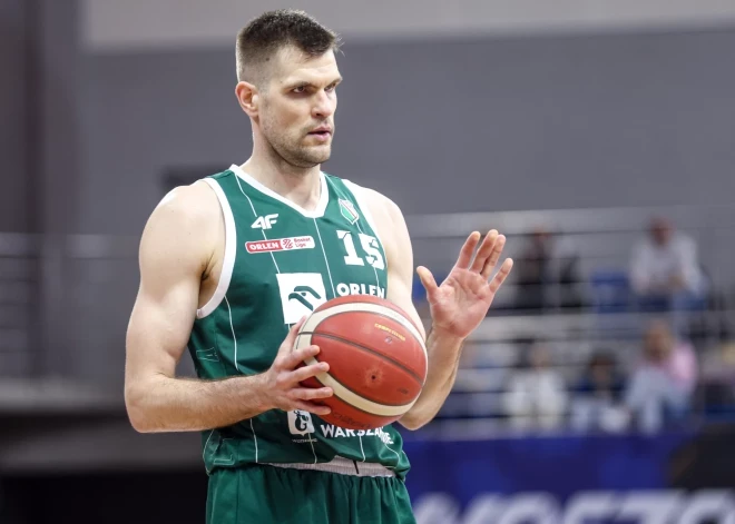 Latviešu basketbolisti sekmīgi aizvada izslēgšanas spēles