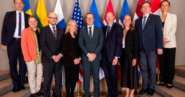 Tallinā un Narvā spriež par transatlantiskās drošības stiprināšanu