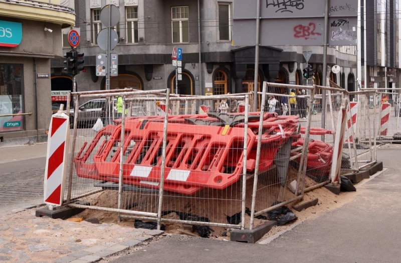 Rīgā jūnijā un jūlijā turpināsies plaši ielu remontdarbi