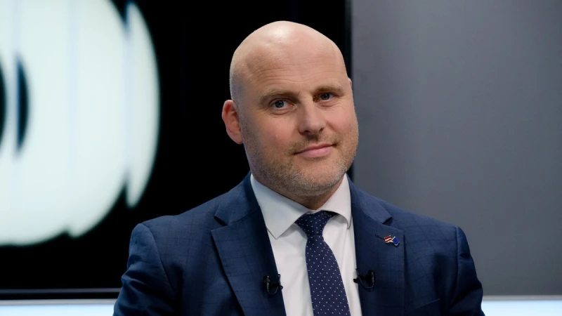 Kulbergs rosina apturēt valsts pasūtīto pētījumu izšķērdību