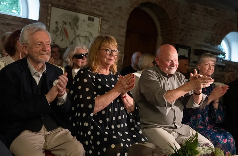 Kultūras notikumu apskats: opera Bohēma un Pētera Vaska svētki