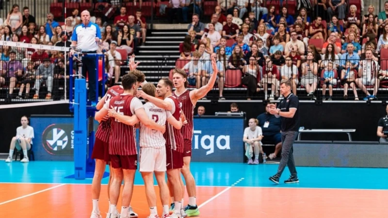 Latvijas volejbolisti piedzīvo pirmo zaudējumu Eiropas līgā