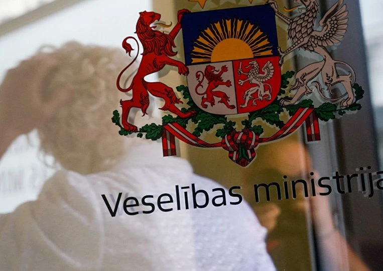 Минздрав Латвии обжаловал выплату компенсации за смерть ребенка