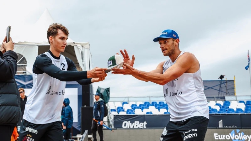Točs un Auziņš triumfē Jūrmalas Beach Pro turnīra finālā