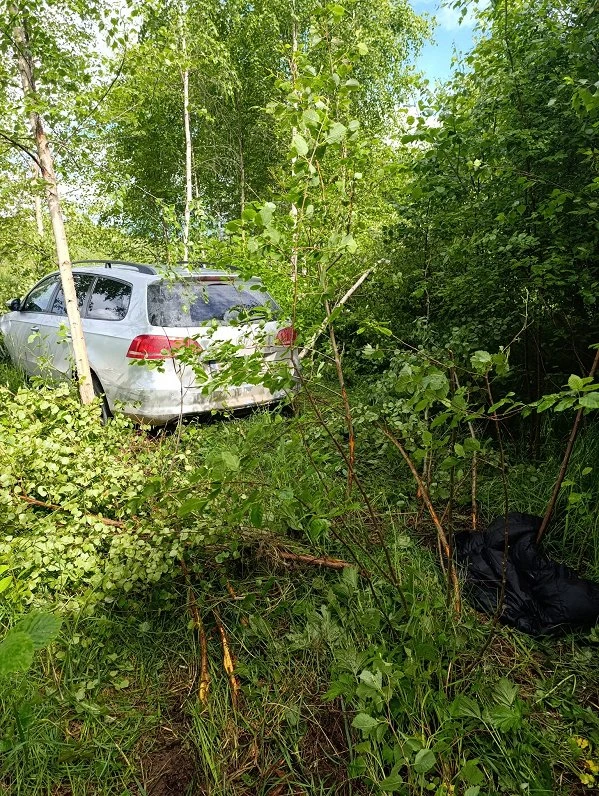Robežsargi aiztur migrantu pārvadātājus pēc pakaļdzīšanās