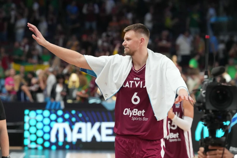Kristaps Porziņģis jūlijā Latvijas izlasei nepalīdzēs