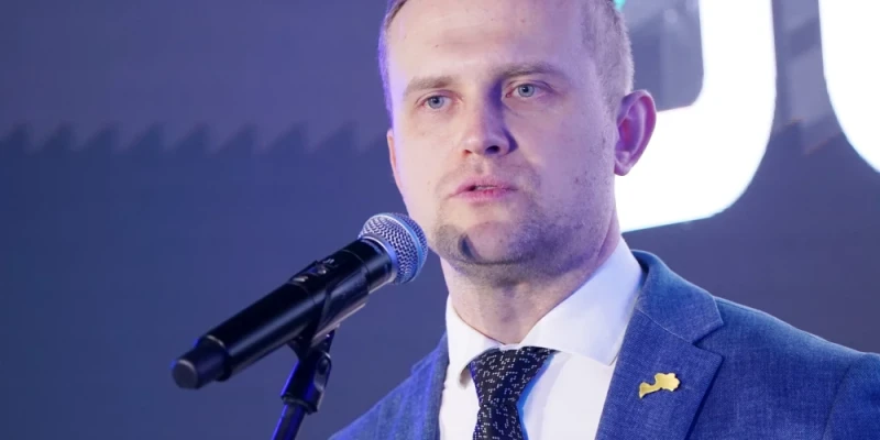 МИД Латвии призвал ограничить въезд россиян в страны ЕС