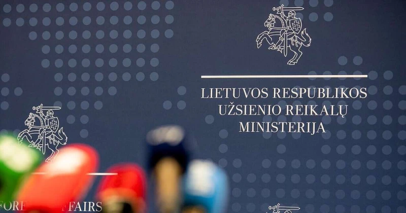 Krievija ar raķetēm un droniem uzbrūk Kijivai un Poltavai