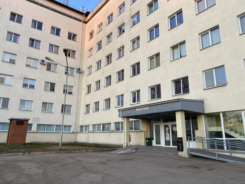 Veselības nozare meklē risinājumus pacientu rindām slimnīcās