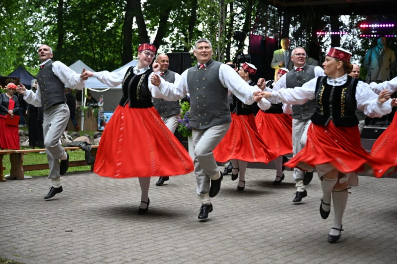 Nīcas pagasta svētkos uzstājas grupa Dzelzs vilks