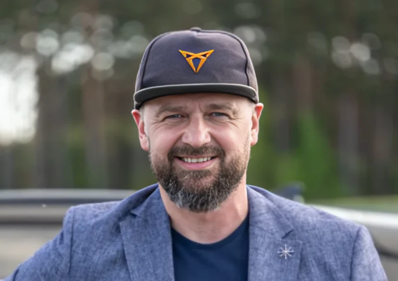Armands Simsons atvainojas pēc privātas sarakstes publiskošanas