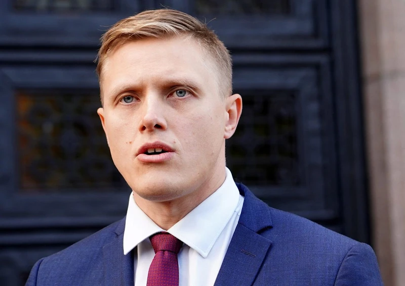 Глава центра Муцениеки покидает пост после критики министра
