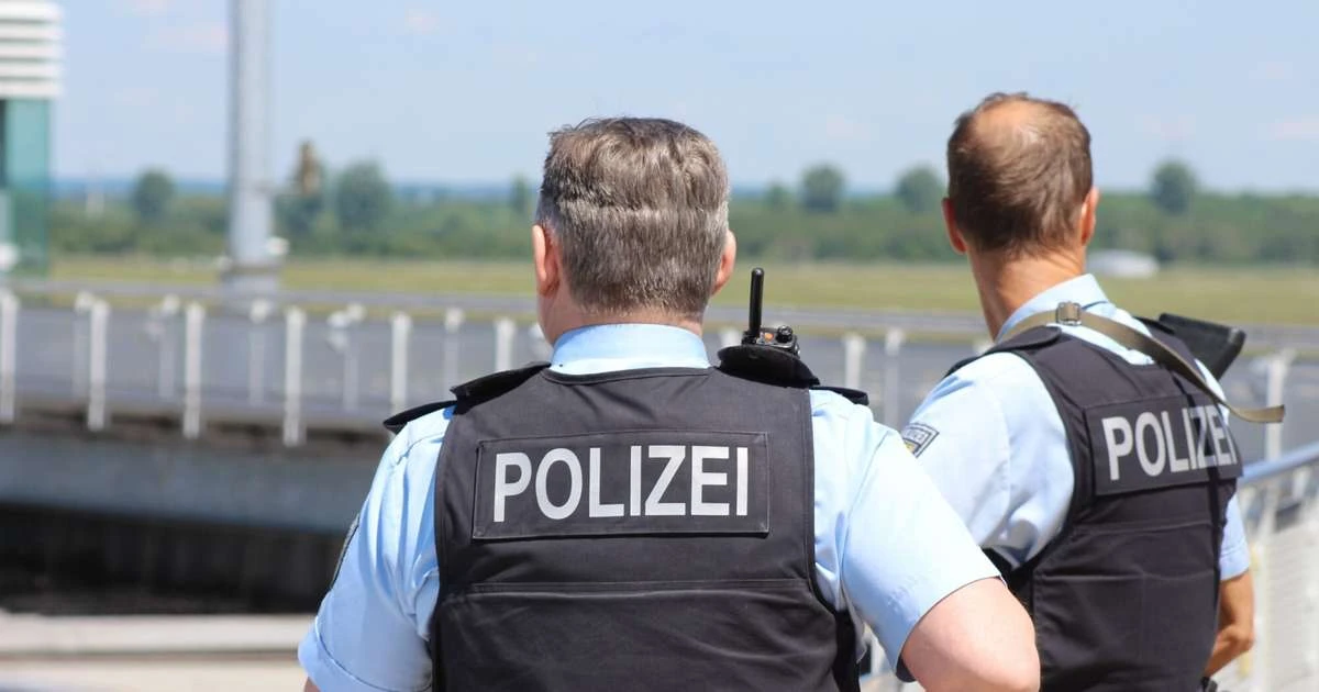 Vācijā aizturēts rumānis par neonacistu teroristiskas grupas veidošanu