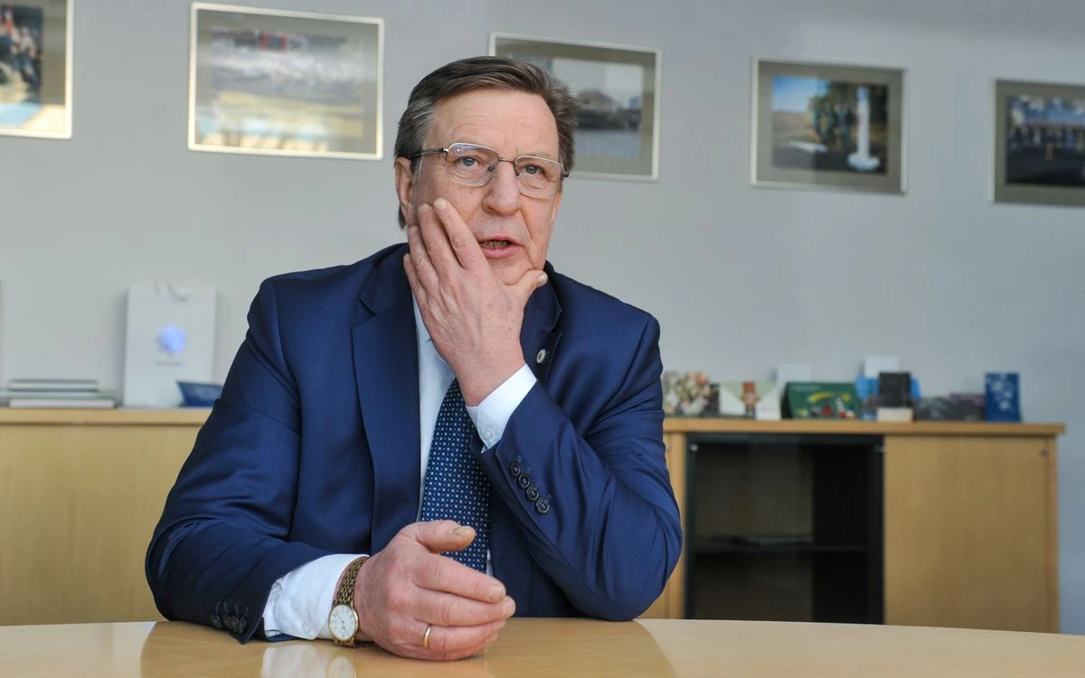 Kučinskis: airBaltic, visticamāk, būs jāsašaurina darbība