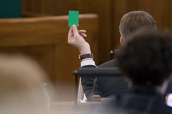 14. Saeima pavasara sesijā pieņēmusi 91 likumu