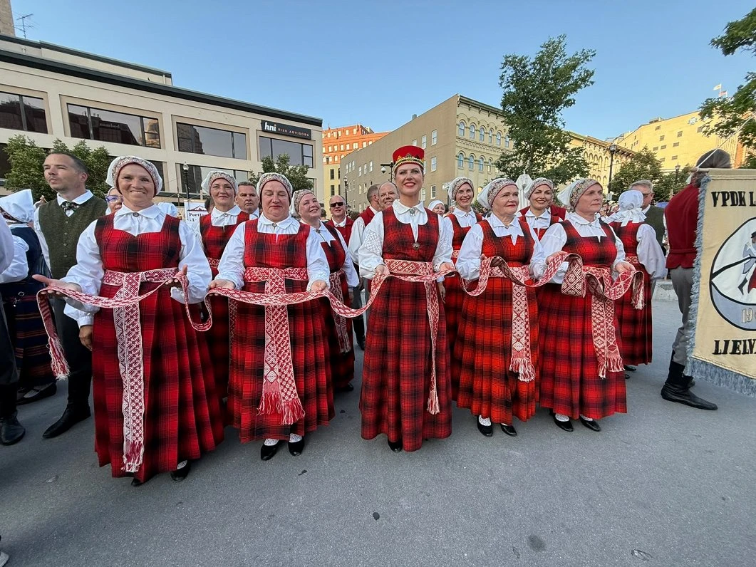 Grandrepidsā ieskandina 16. Vispārējos latviešu dziesmu svētkus ASV