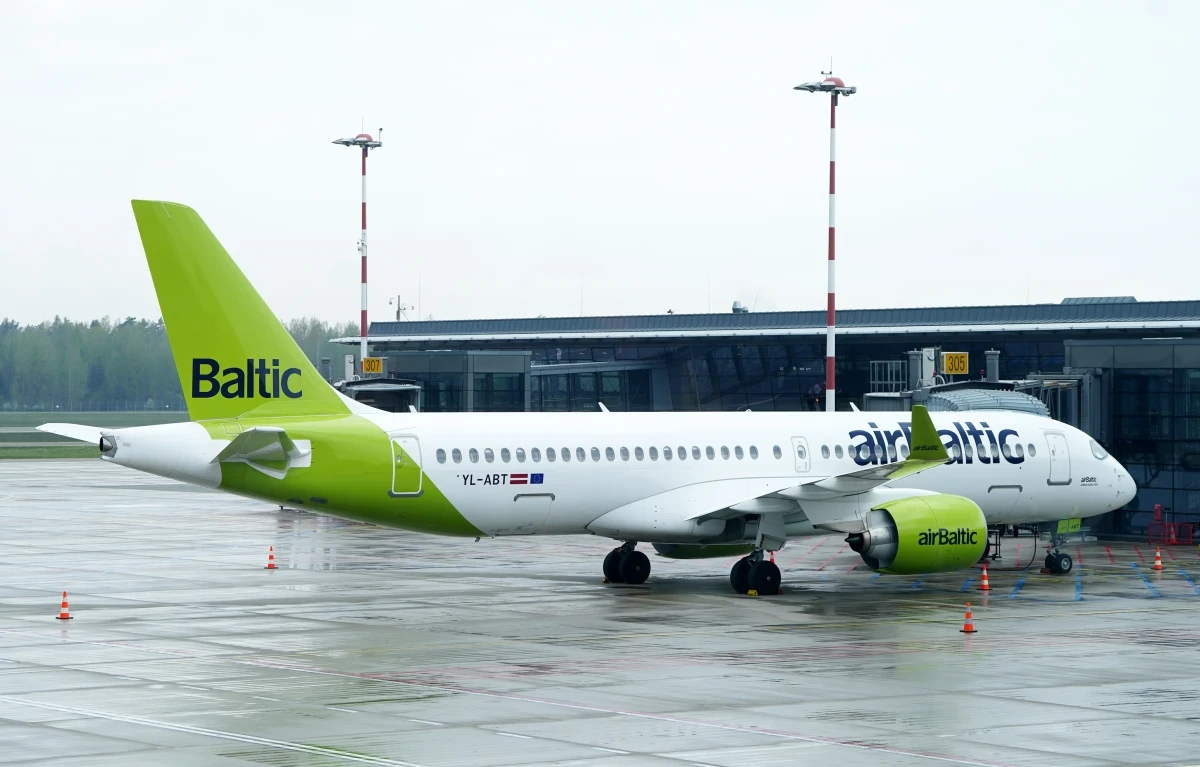 Судьба airBaltic: правительство рассмотрит новый бизнес-план