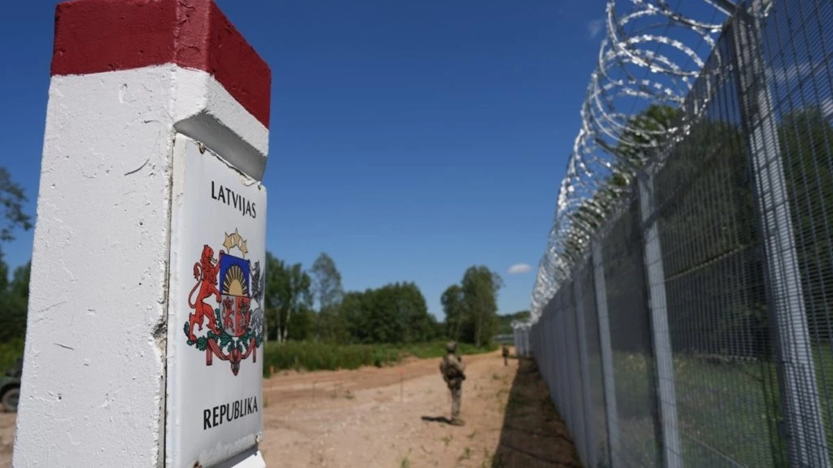 Sākas Baltijas aizsardzības līnijas izbūve Latvijas pierobežā