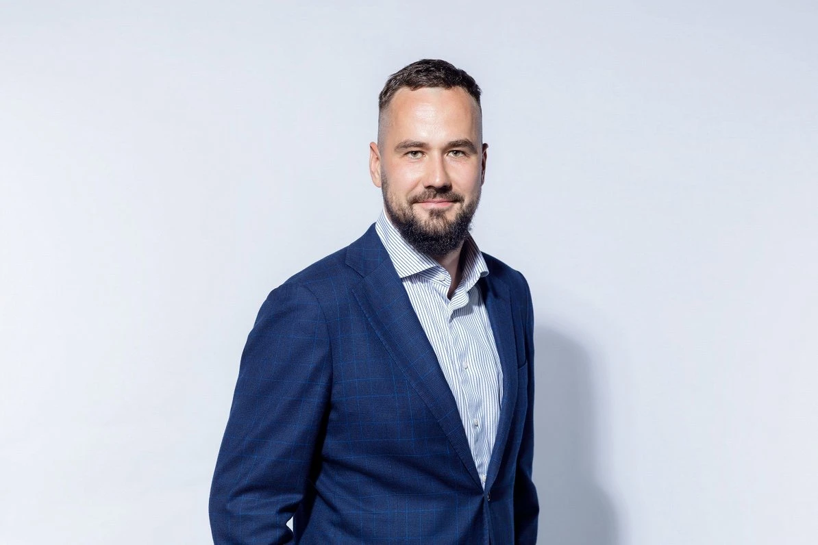 Premjers Kulbergs ieceļ jaunu parlamentāro sekretāru
