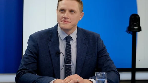 Домбрава расторг соглашения МВД с двумя НПО из-за нарушений