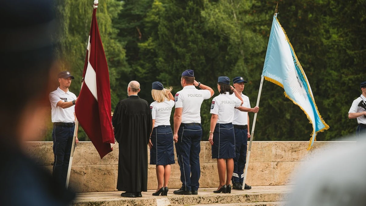 Valsts policijas koledža atzīmē 20 gadu jubileju