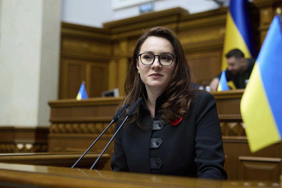 Ukrainas valdība atkāpjas: Zelenskis gatavo lielas pārmaiņas