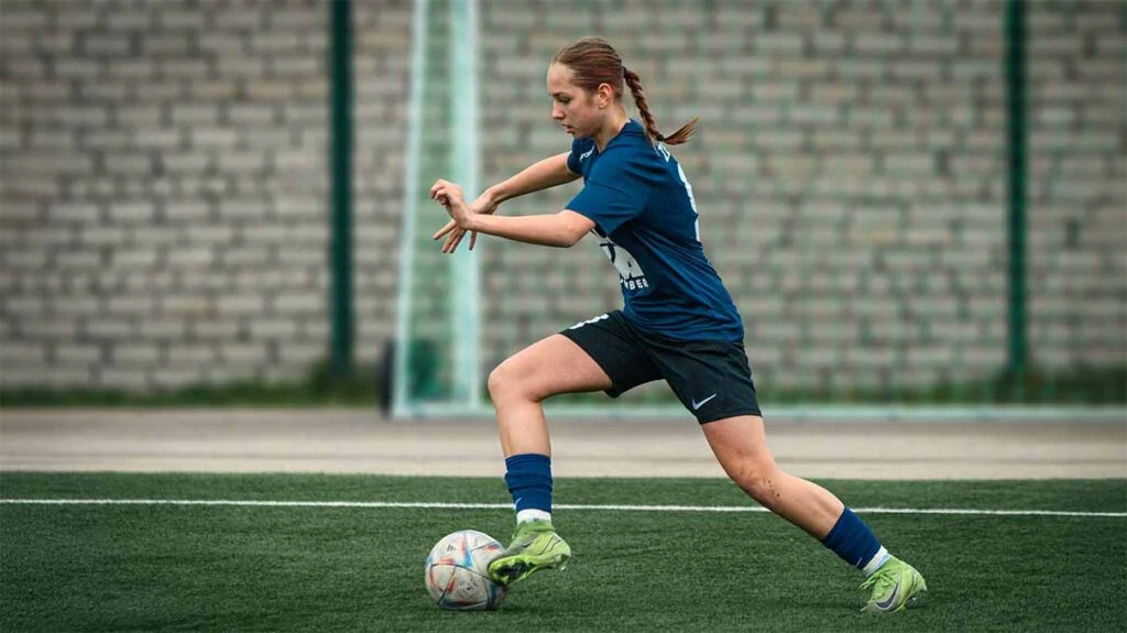 FK Jelgava futbolistes izcīna pārliecinošu uzvaru Tukumā