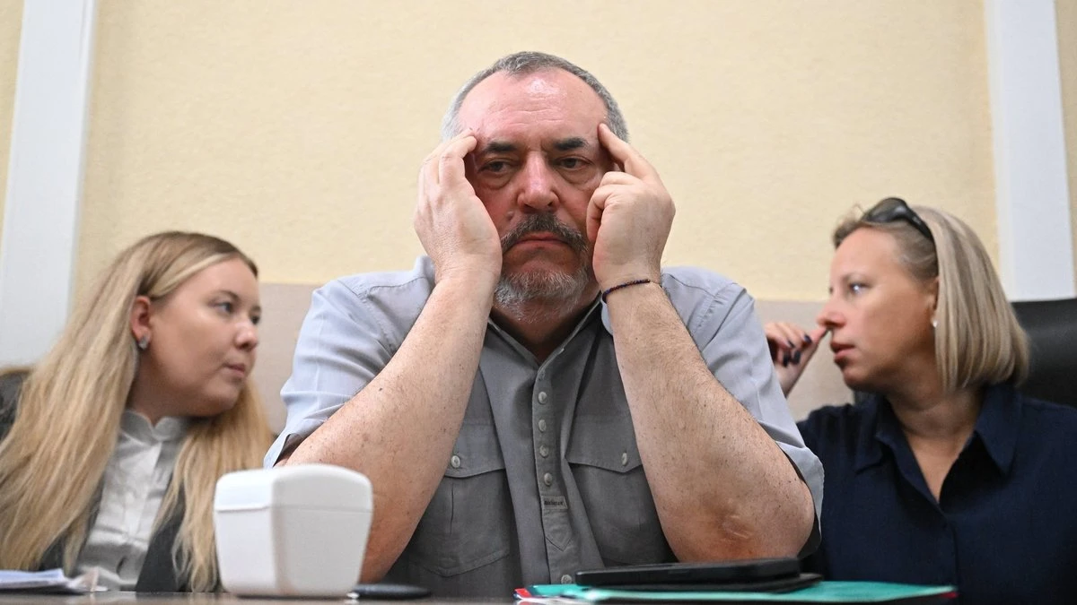 Krievijā soda Borisu Nadeždinu par Navaļnija foto internetā