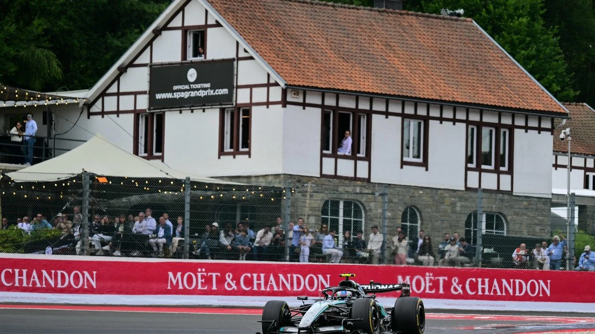 Kimi Antonelli triumfē Beļģijas F1 posmā