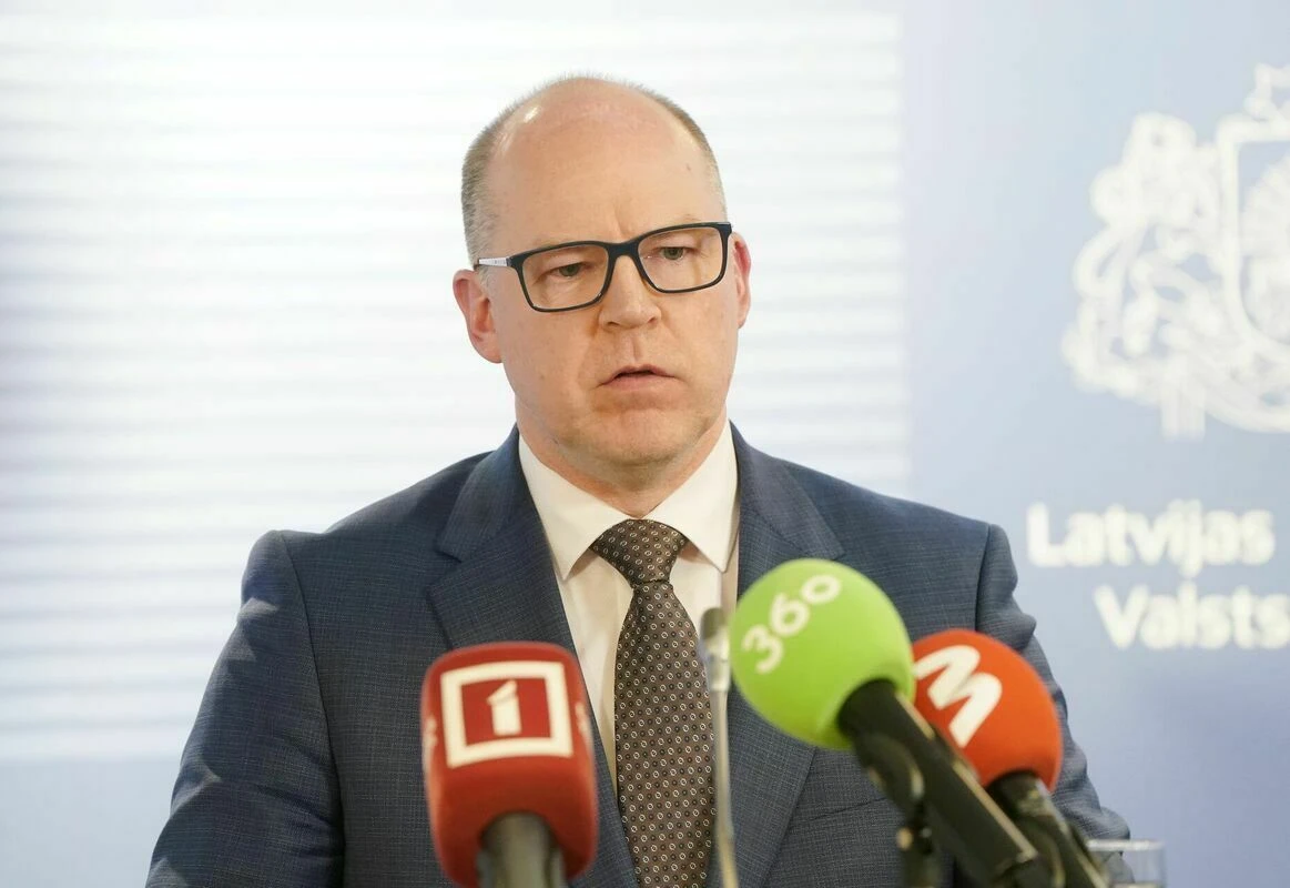 Prokuratūra pieprasa atcelt valdības lēmumus kokrūpniecības lietā