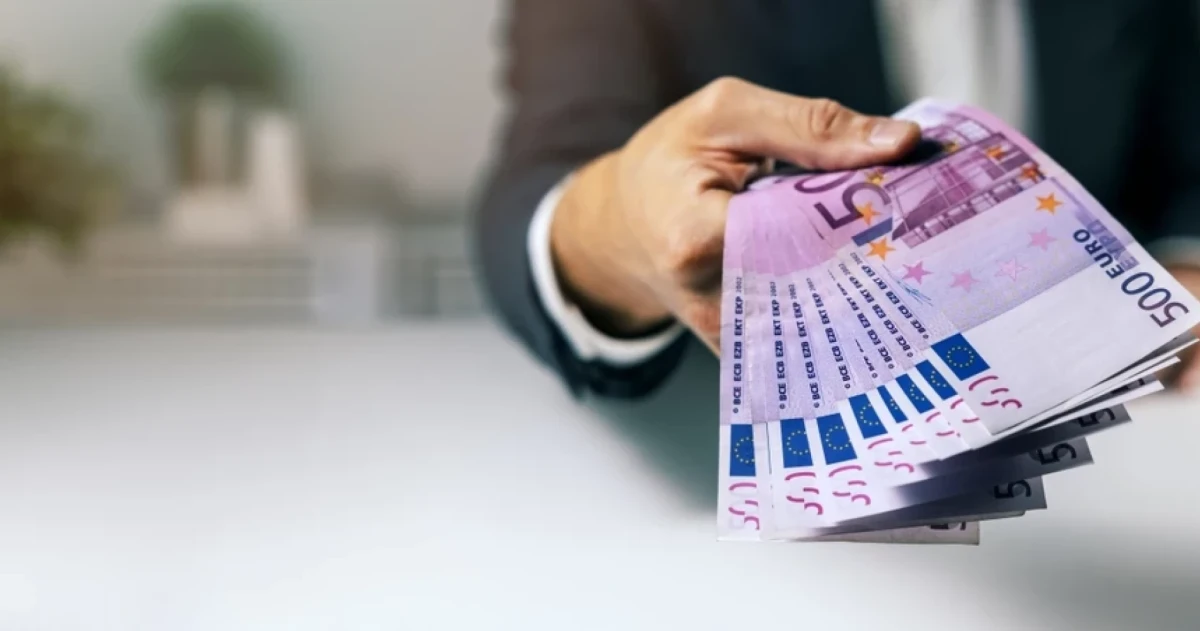 Средняя зарплата в Латвии: как экспорт влияет на доходы