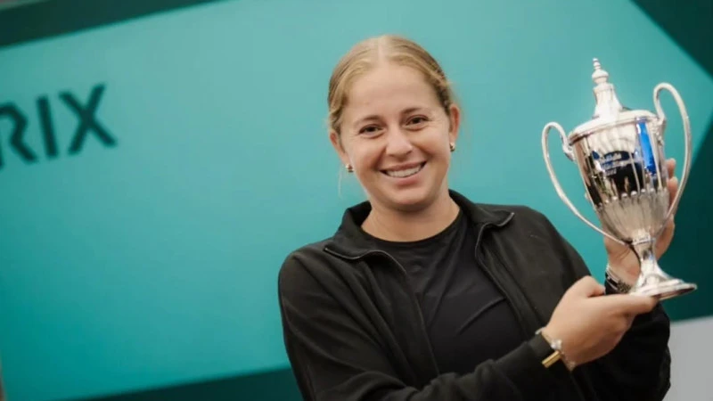 Aļona Ostapenko WTA rangā pakāpjas uz 31. vietu