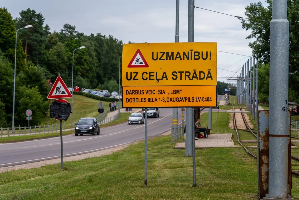 Daugavpilī pie Komunālajiem kapiem uzlabos satiksmes drošību