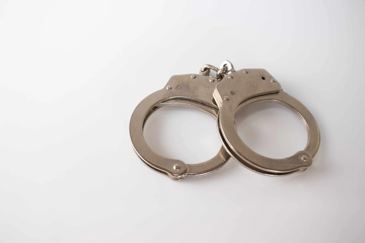 Polija lūdz ASV izdot bijušo tieslietu ministru Zbigņevu Zjobro