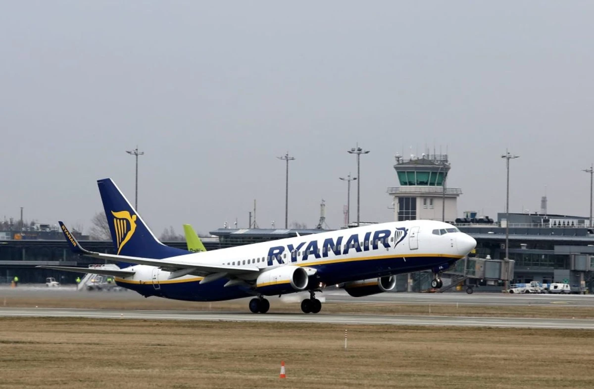 Ryanair не будет ждать опоздавших из-за очередей пассажиров