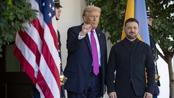 Зеленский и Трамп обсудили в Белом доме производство ракет Patriot