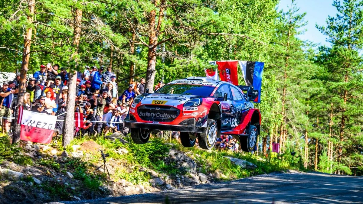 Mārtiņš Sesks uzsāk Somijas WRC ralliju ar 19. rezultātu