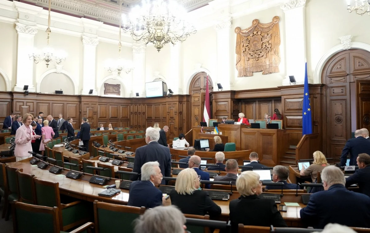 Deputātu kompensācijas: vai miljons eiro ir taisnīga cena?